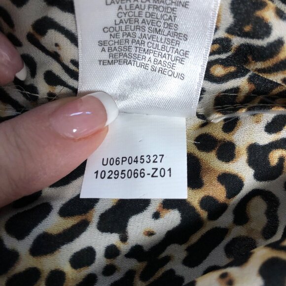 Jones New York Sport Leopard Print Shirt Womens Sz Petite Small Button-Up Blouse - Picture 8 of 9